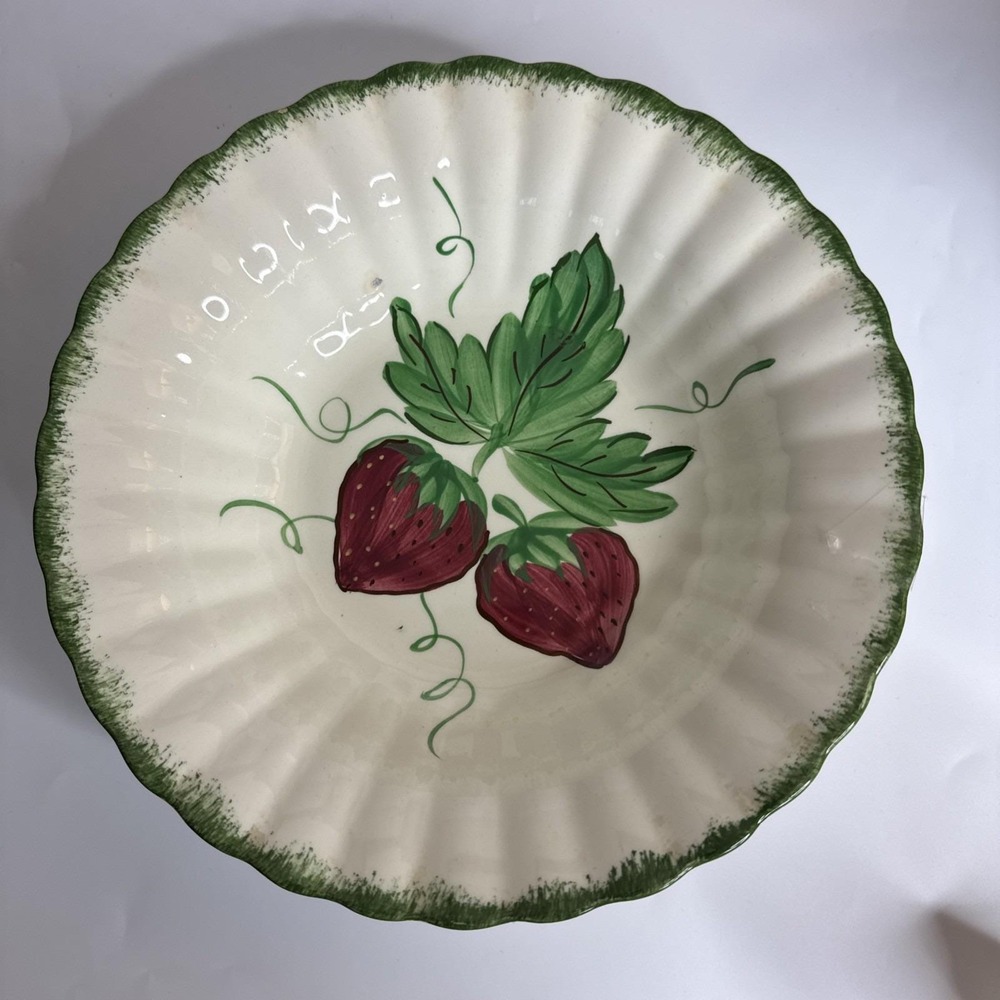 Blue Ridge Southern Pottery Serving Bowl Wild Strawberry‎ Pattern 9.5 inch